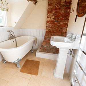  Bathroom at Beili Glass Cottage